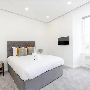 Gorgeous Studio At The Heart Of Old Town , Edinburgh United Kingdom